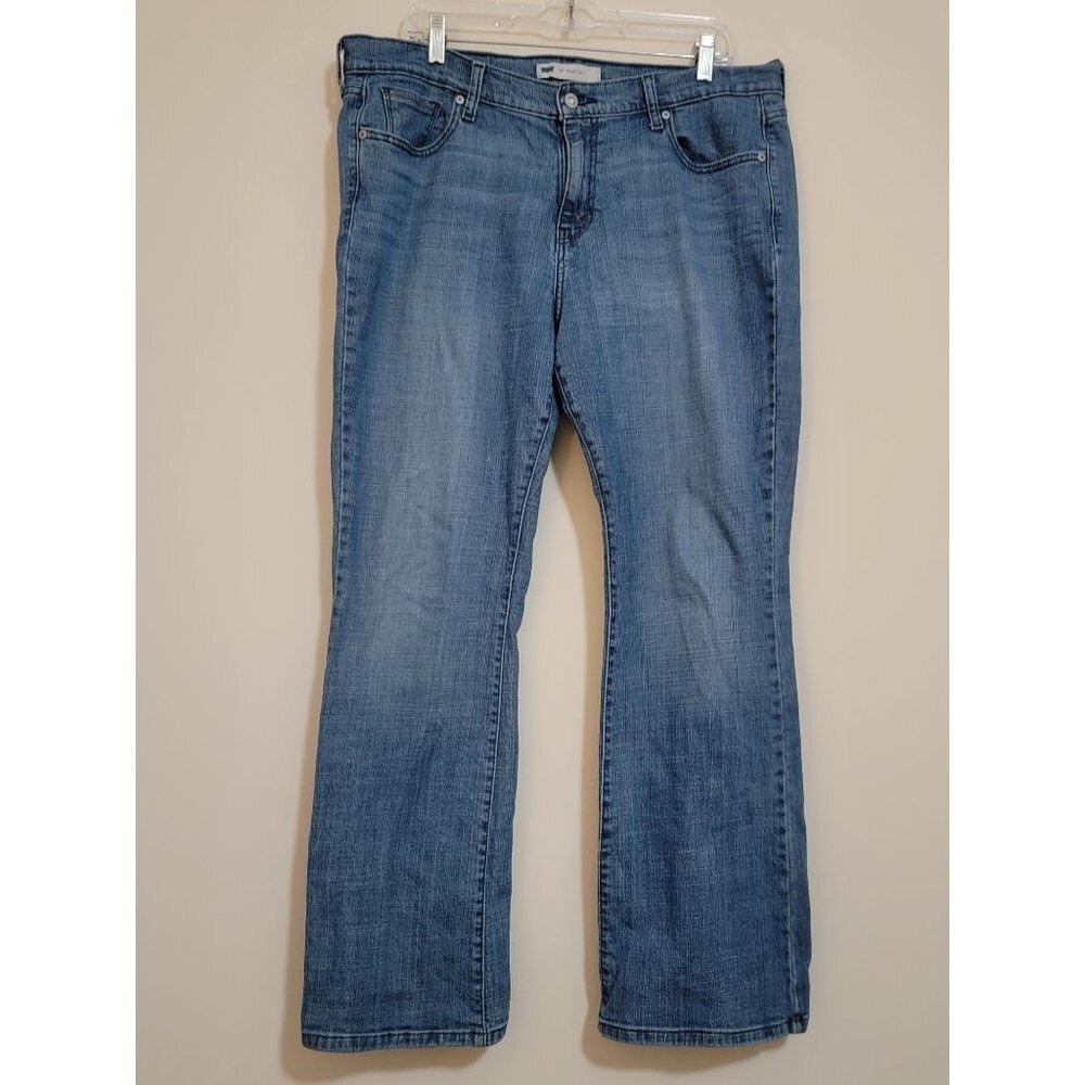 Levi's 515 Boot Cut Jeans Medium Wash Women's‎ Size 16M